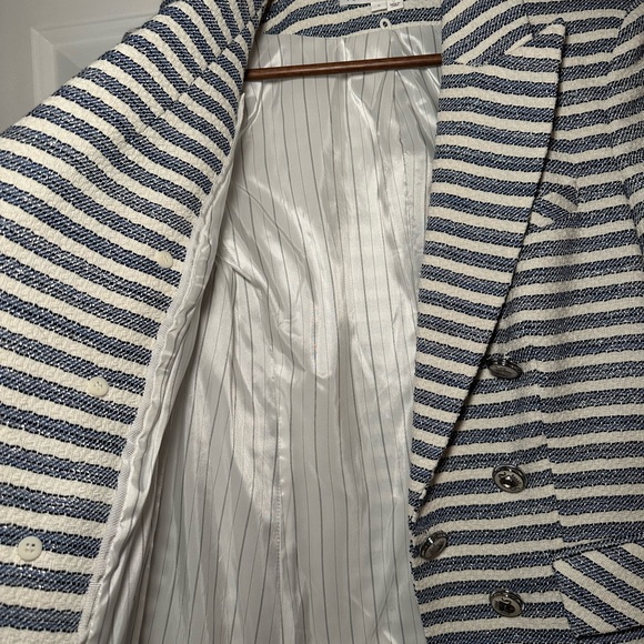 Veronica Beard Ryland Blazer - Picture 4 of 5